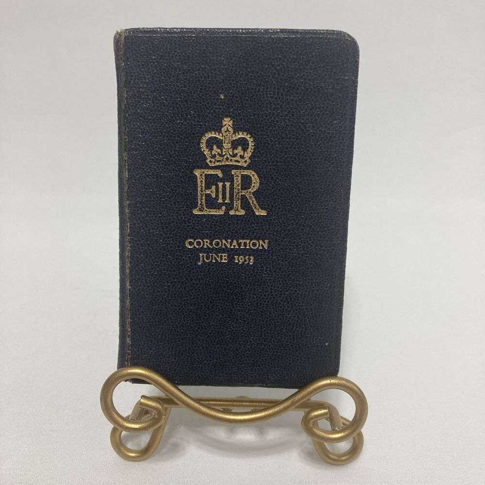 Queen Elizabeth 2 New Testament Coronation Bible June 1953 Pocket Size HC Rare